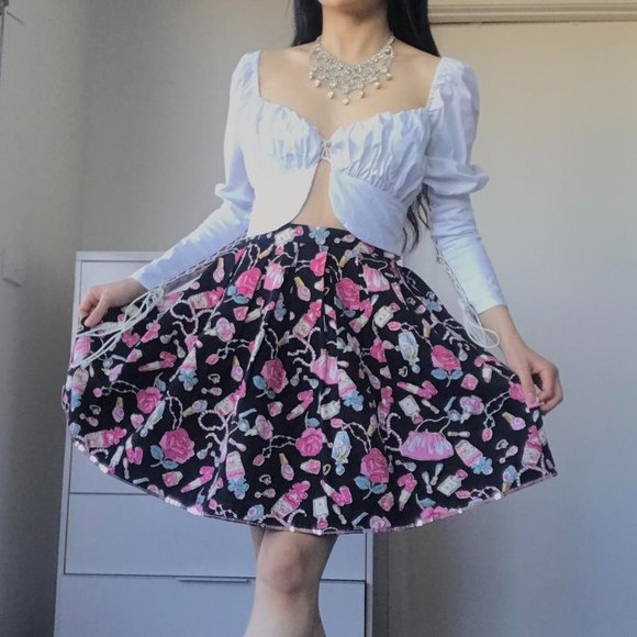 Romantic white puff sleeve tie crop top XS-S - Picture 3 of 4